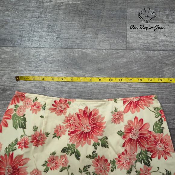 B. Moss Clothing Company Floral Mini Skirt Size 12 - Picture 3 of 5